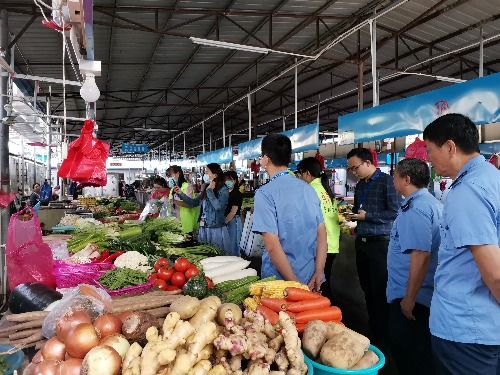 省市场监管局组织专家对惠东县2020年农贸市场食用农产品快检工作开展监督及质量评价